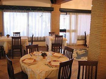 Hotel Ristorante Vecchia Maremma Орбетелло Екстер'єр фото